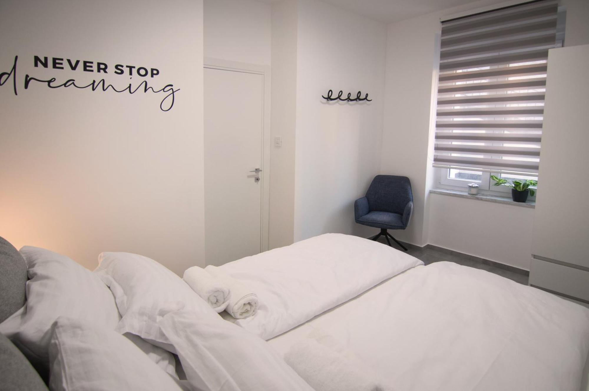 Apartman Xenna Риека Экстерьер фото