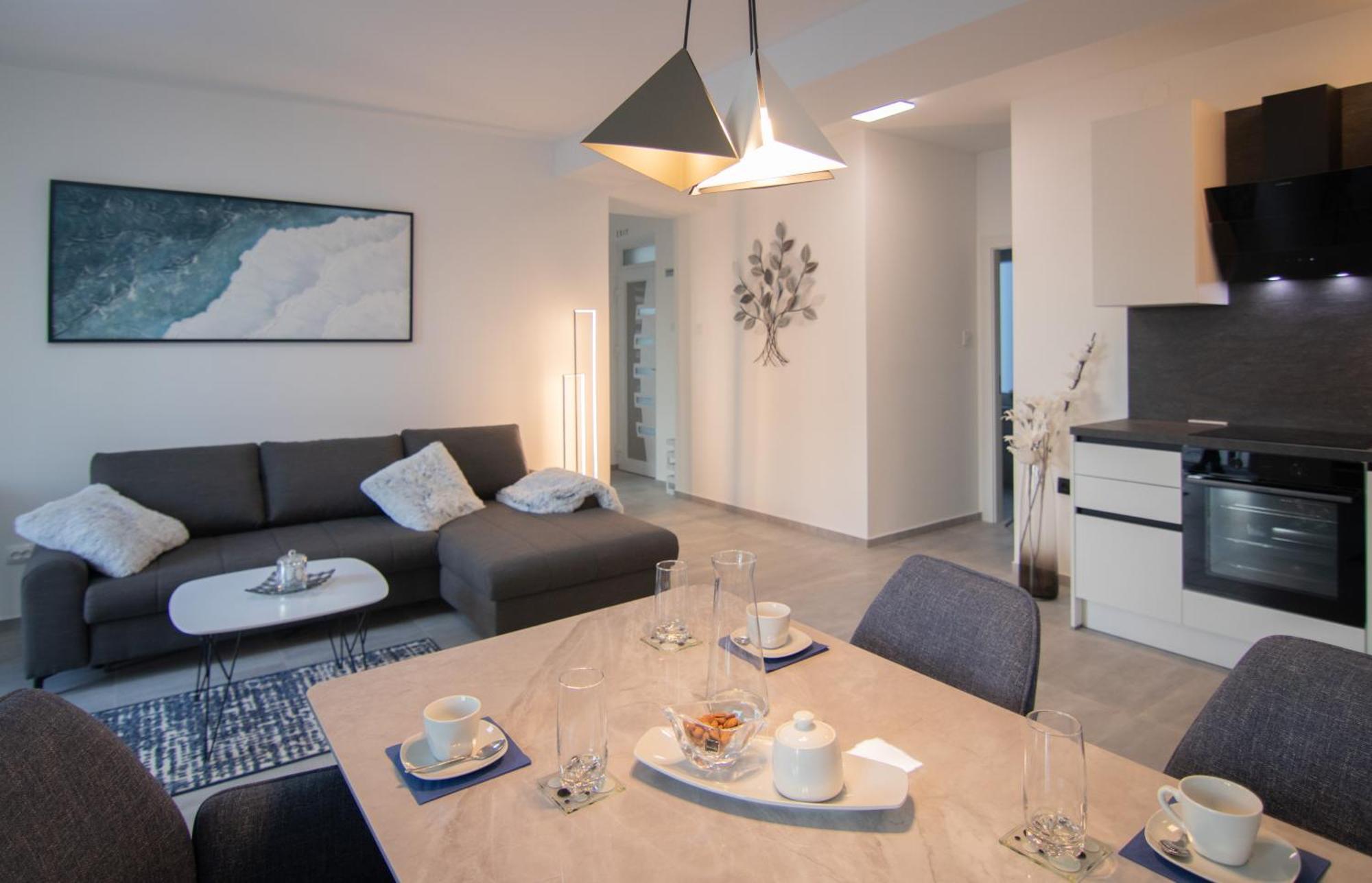 Apartman Xenna Риека Экстерьер фото